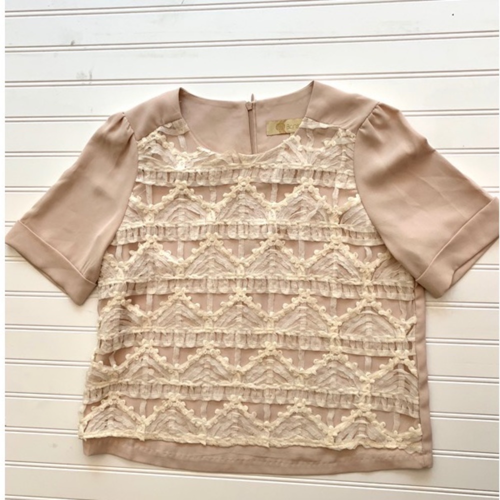 $250 BONSUI Vintage Inspired Short Sleeve Blouse